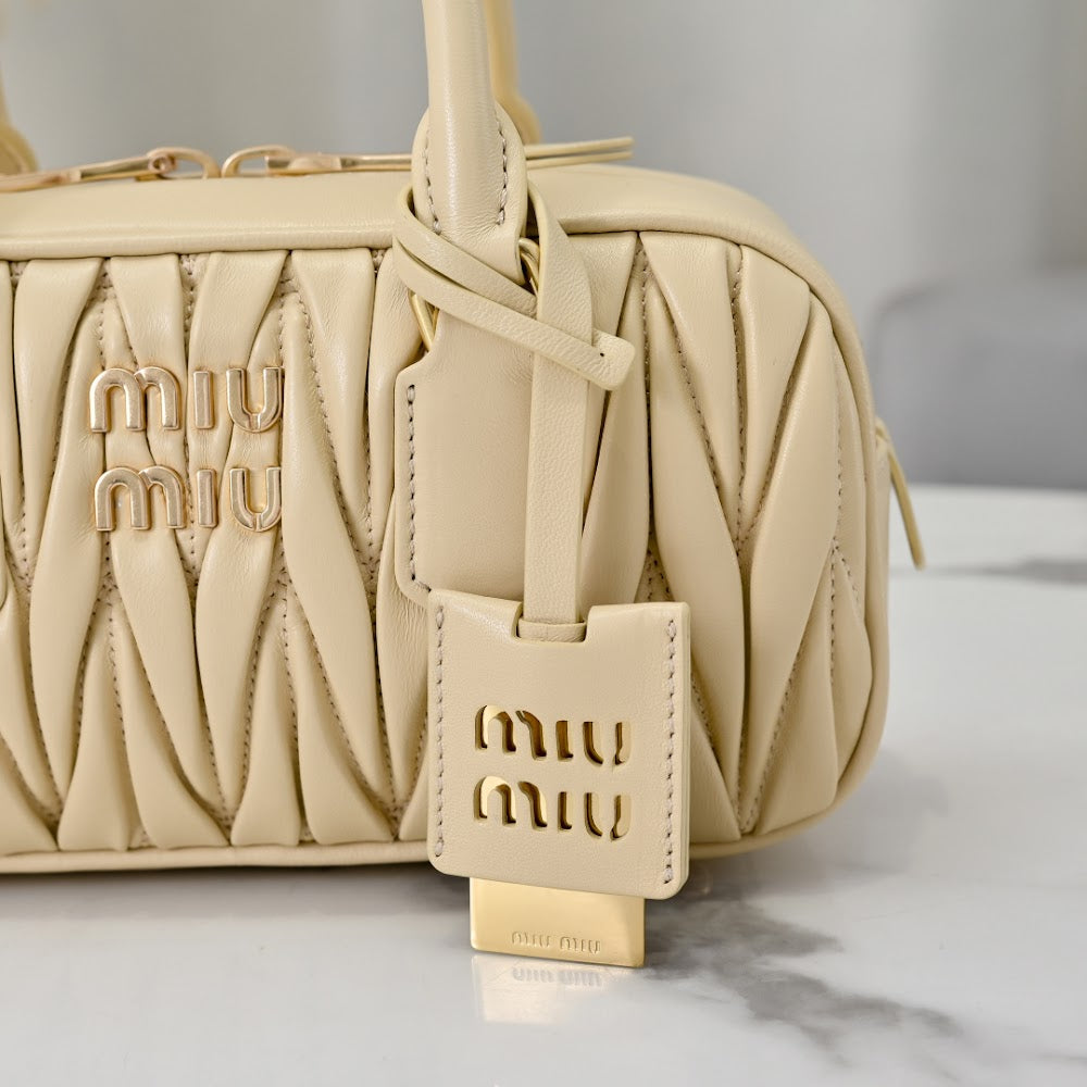 Dragons Bags Miun Miun Luxury Bag --123562