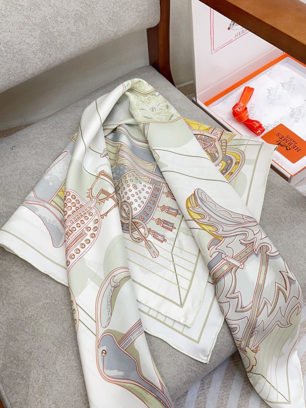 Dragons Bags Premium Designer Scarf --98821