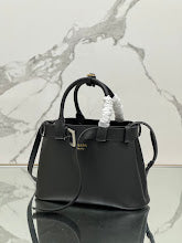 new-designer-premium-bags-nm2079