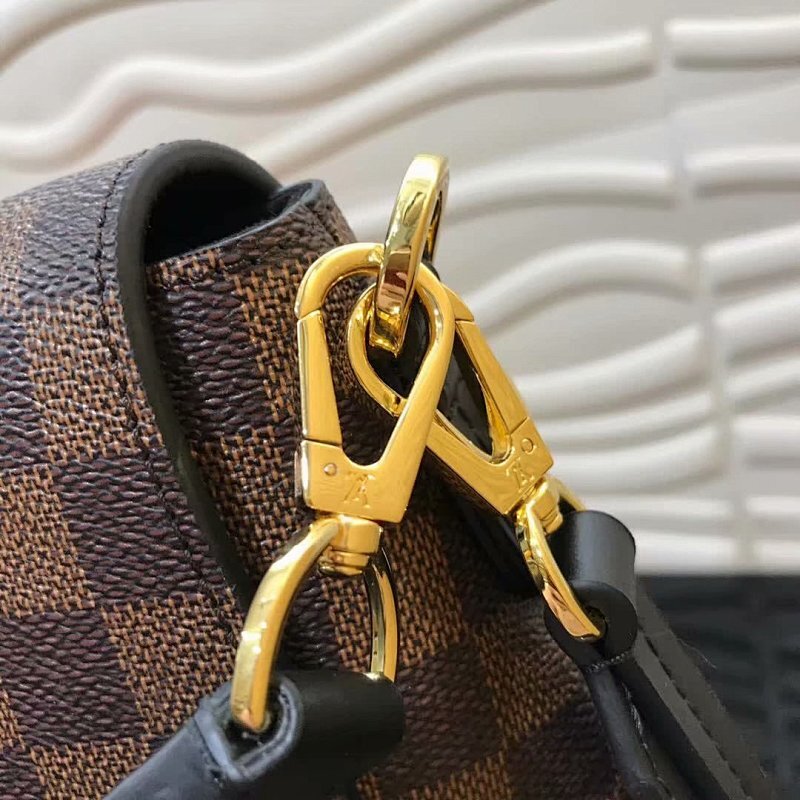 Dragons Bags ln Luxury Bag --66763