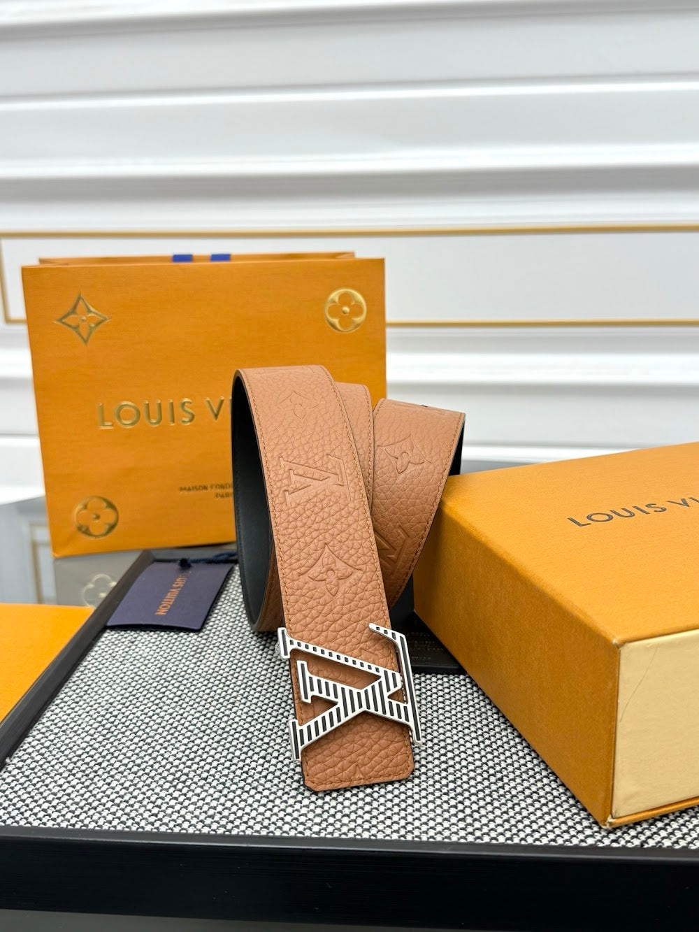 Dragons Bags ln Luxury Belt --110279