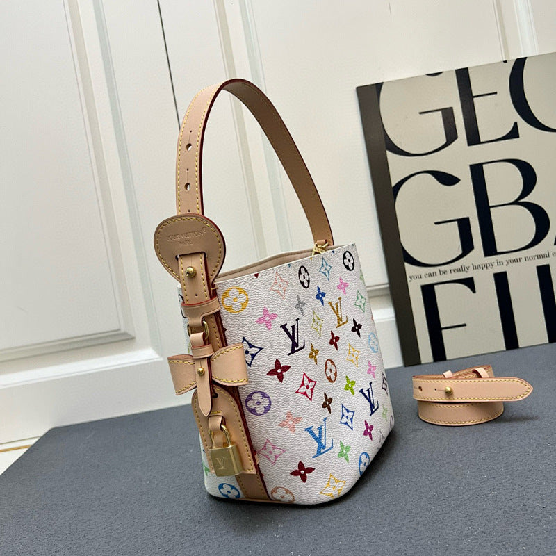Dragons Bags ln Luxury Bag --81697