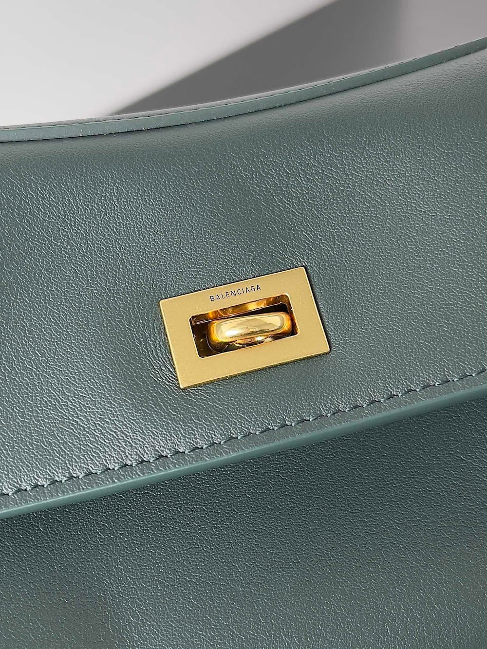 Dragons Bags Balenciaga Luxury Bag --110828