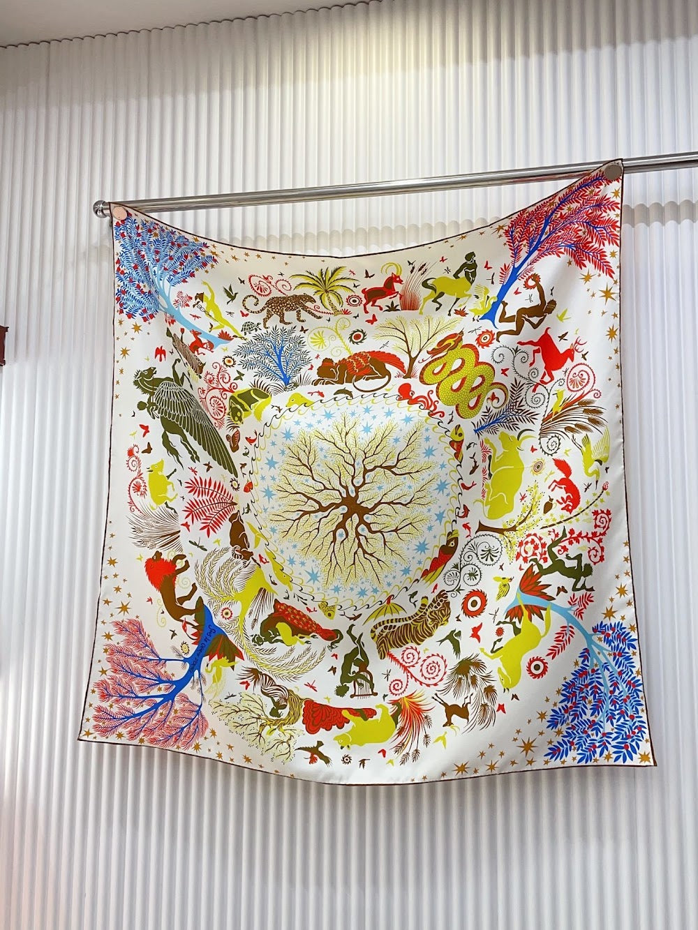 Dragons Bags Premium Designer Scarf --98838