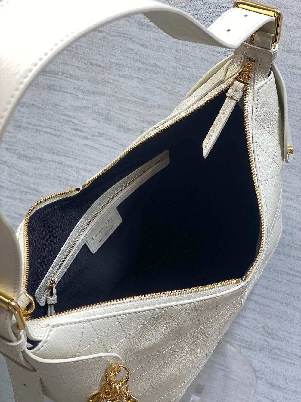 Dragons BagsDiorn Luxury Bag --116078