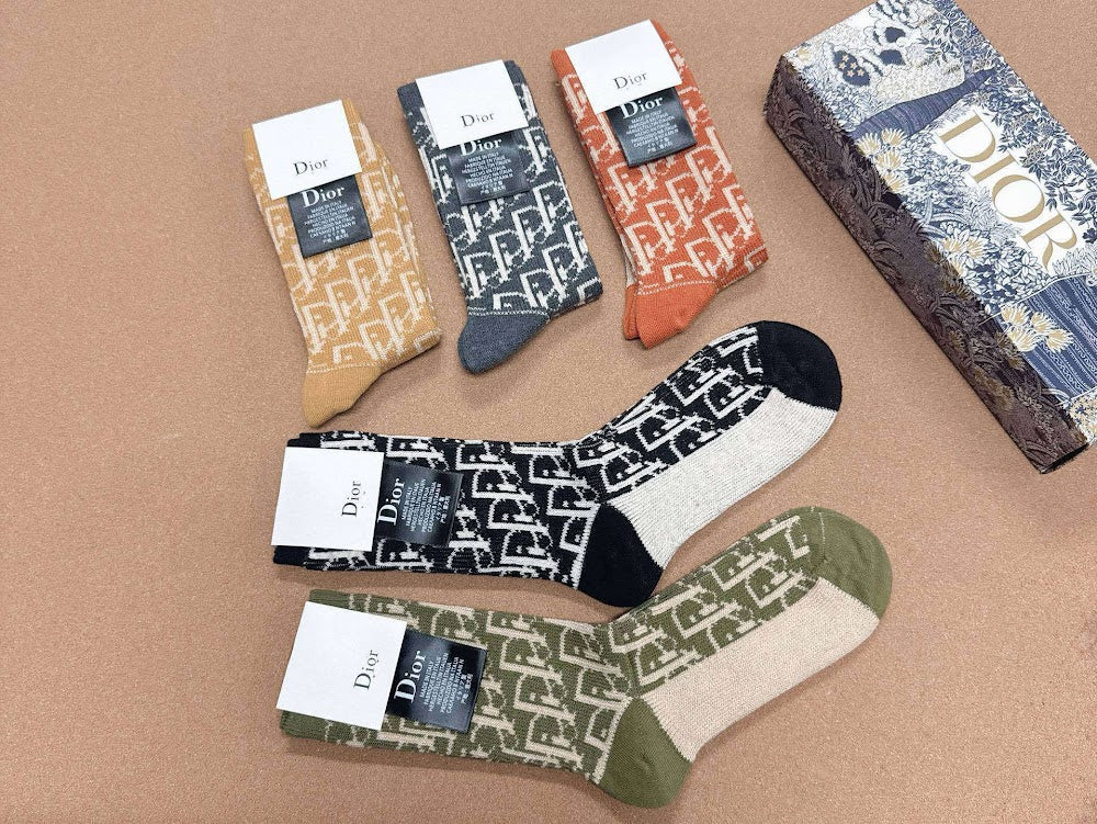 Dragons Bags Premium Luxury Socks --98641