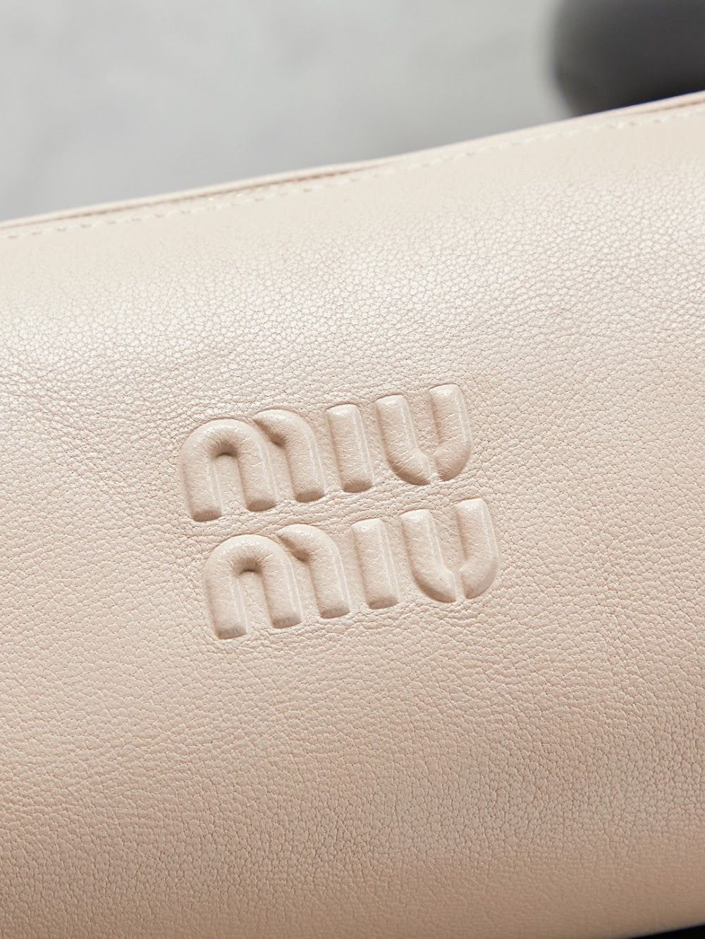 Dragons Bags Miun Miun Luxury Bag --123101