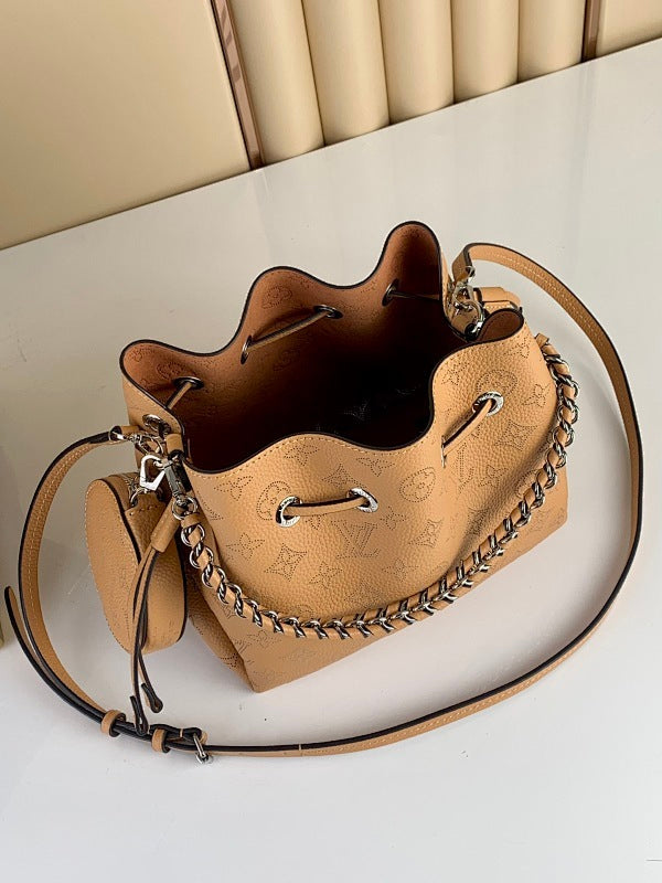 Dragons Bags ln Luxury Bag --60607