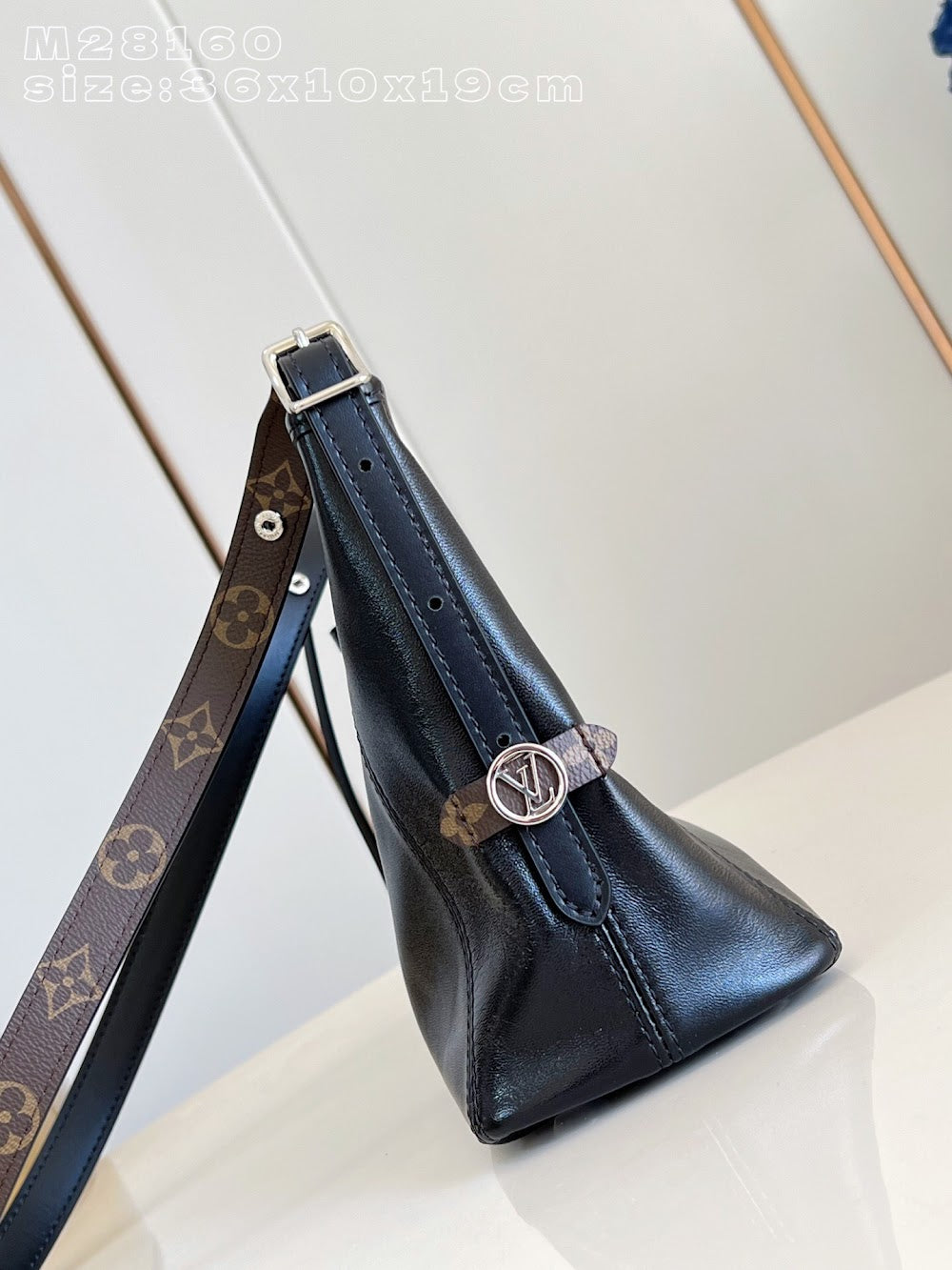 Dragons Bags ln Luxury Bag --96540