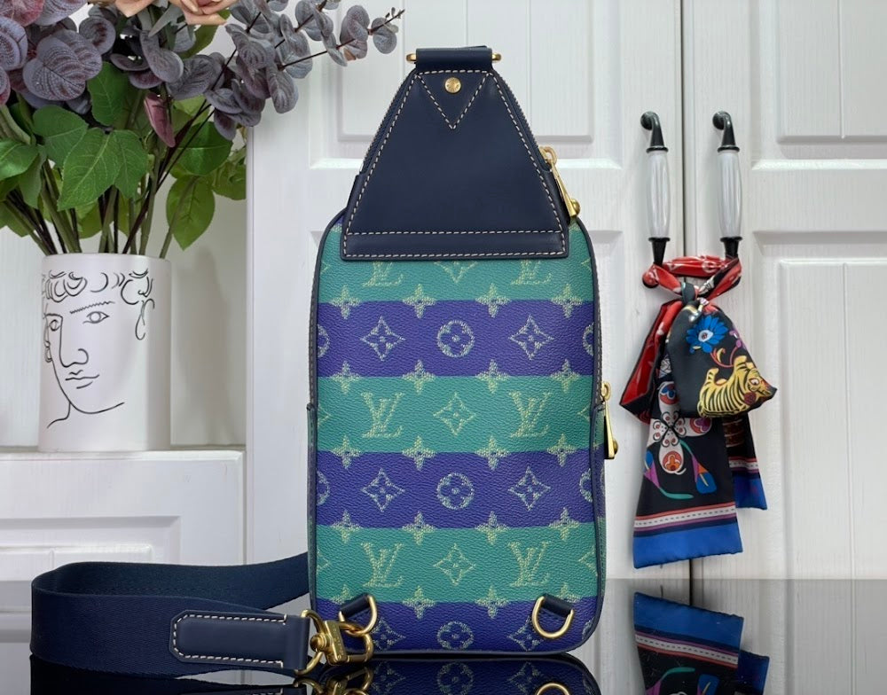 Dragons Bags ln Luxury Bag --97135