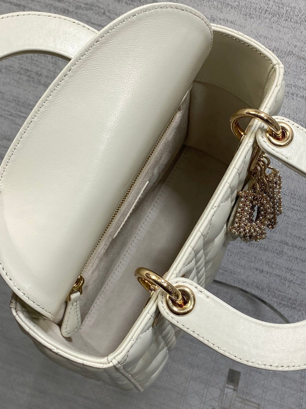 new-designer-premium-bags-nm16611