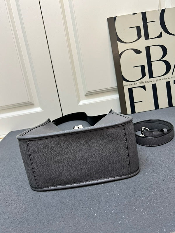 Dragons Bags pradn Luxury Bag --74273