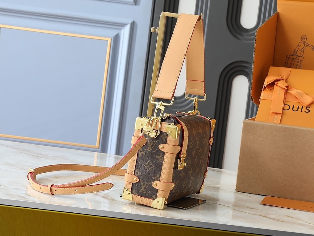 Dragons Bags ln Luxury Bag --77129