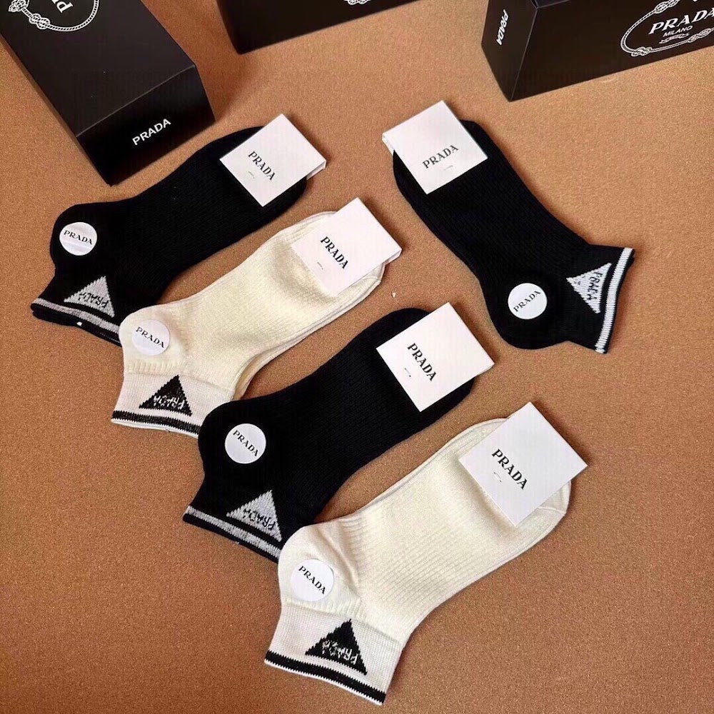 Dragons Bags Premium Luxury Socks --97836