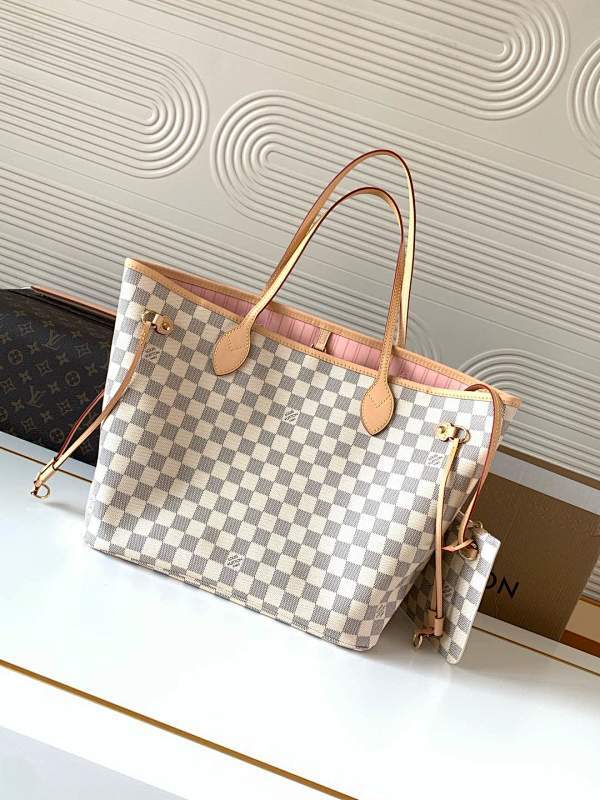 Dragons Bags ln Luxury Bag --81760