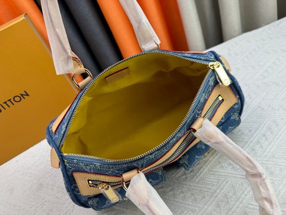 Dragons Bags ln Luxury Bag --76957
