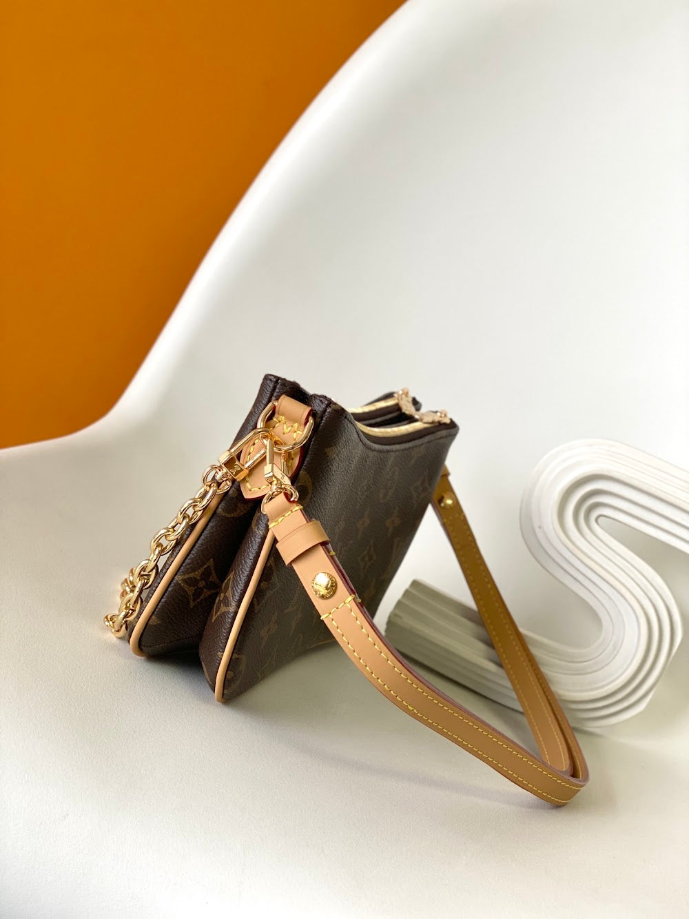 Dragons Bags ln Luxury Bag --81511