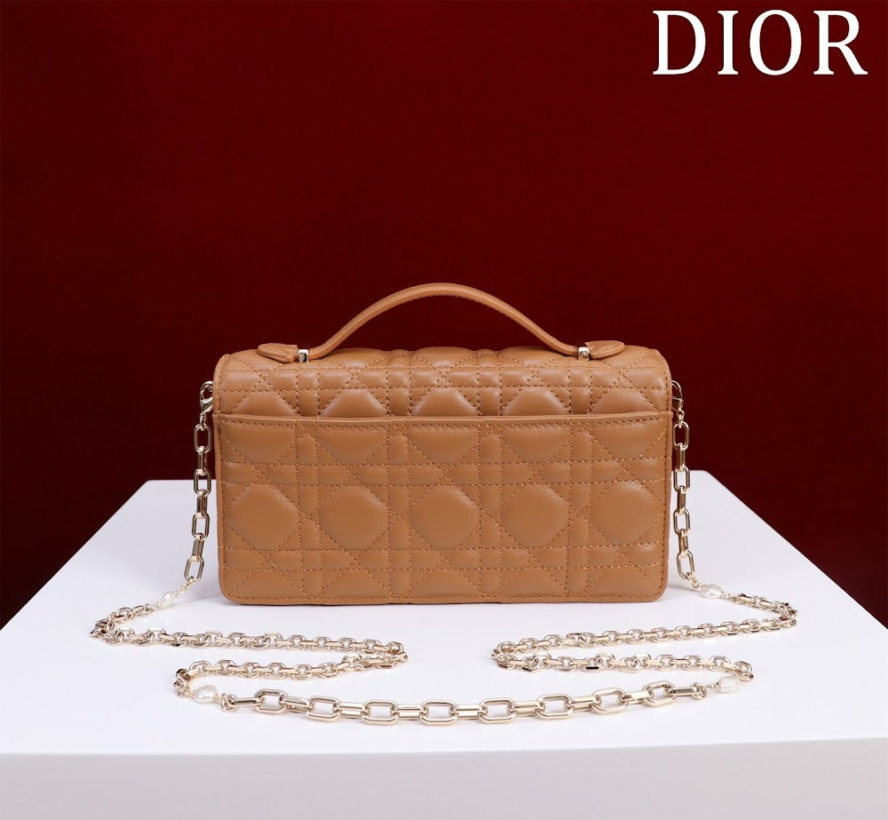 Dragons BagsDiorn Luxury Bag --116229