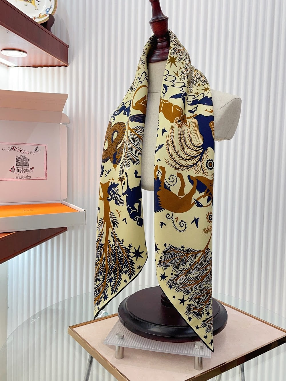 Dragons Bags Premium Designer Scarf --98840