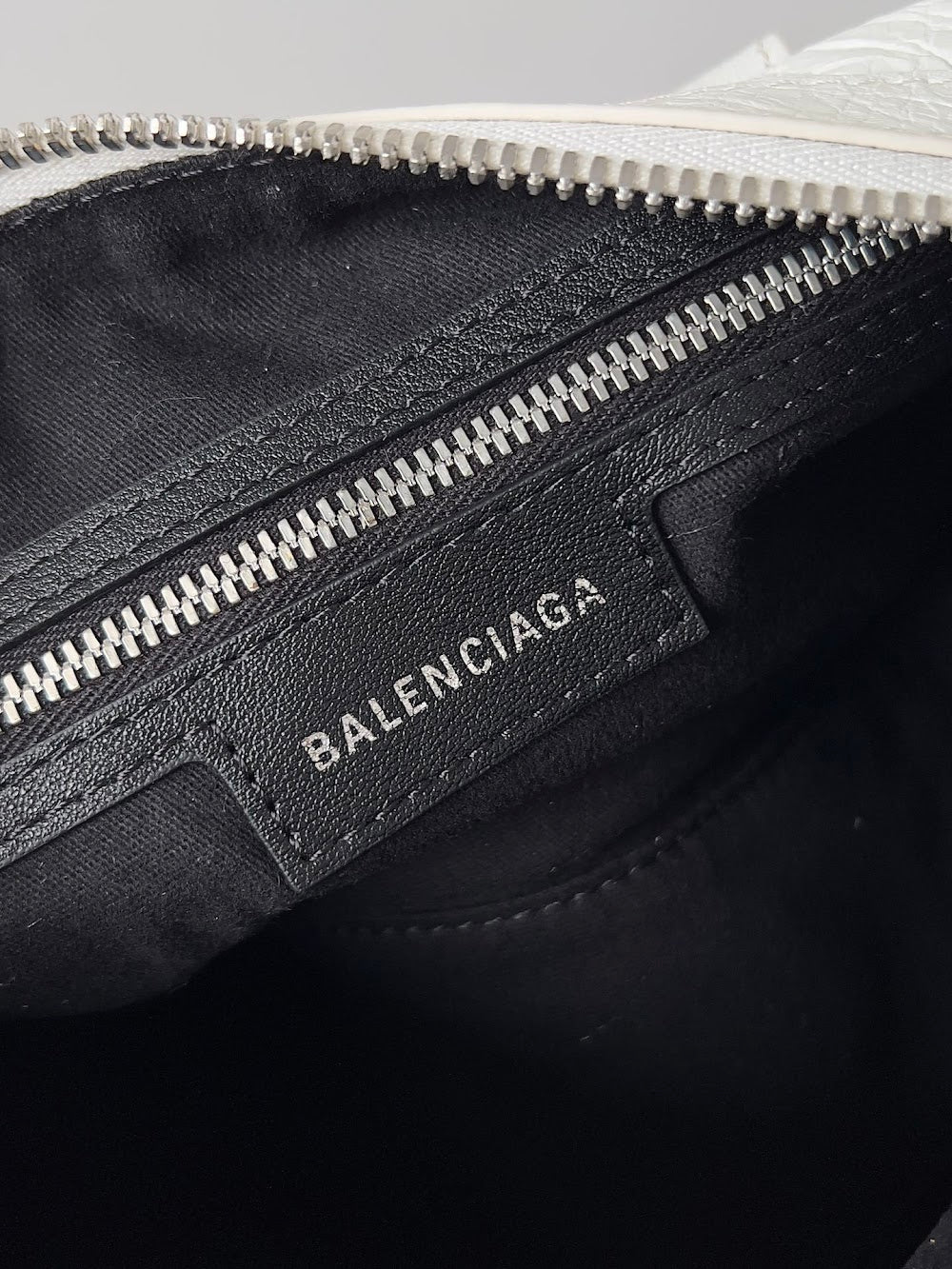 Dragons Bags Balenciaga Luxury Bag --111132