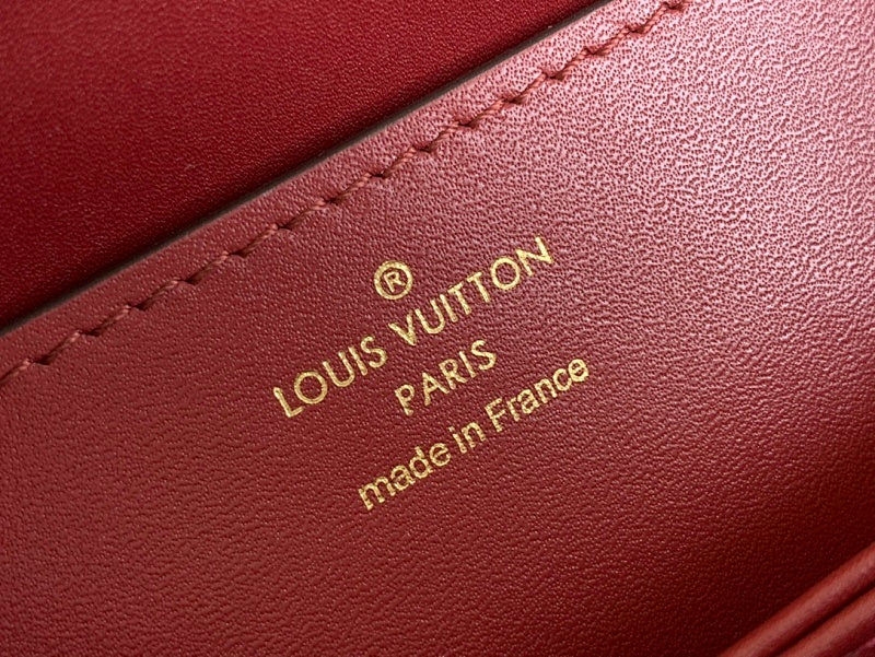 Dragons Bags ln Luxury Bag --69565