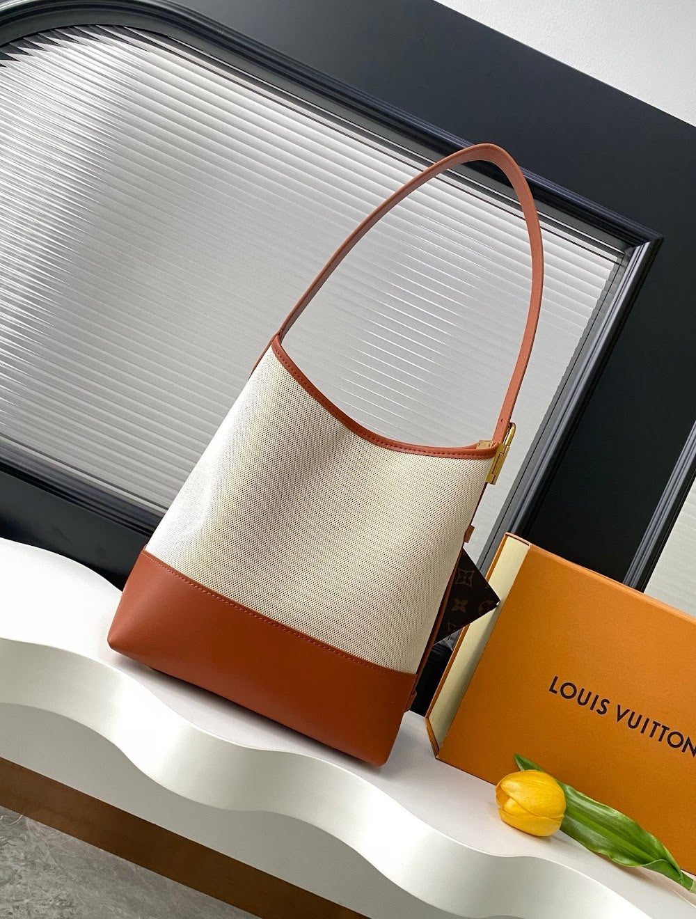 Dragons Bags ln Luxury Bag --81789