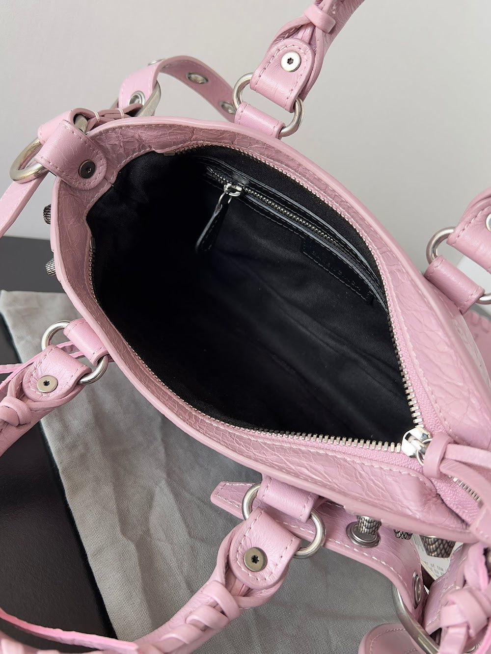 Dragons Bags Balenciaga Luxury Bag --111169