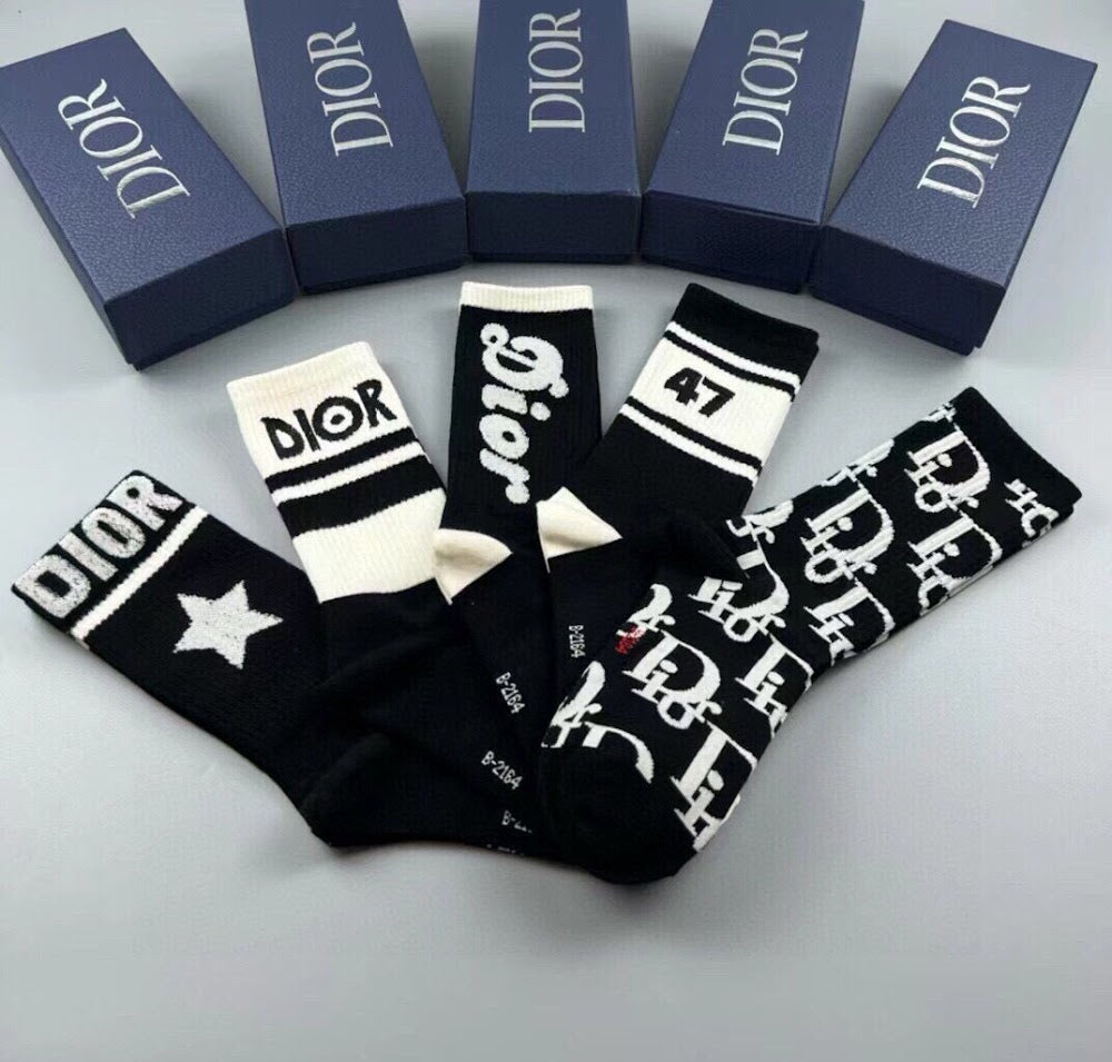 Dragons Bags Premium Luxury Socks --98543