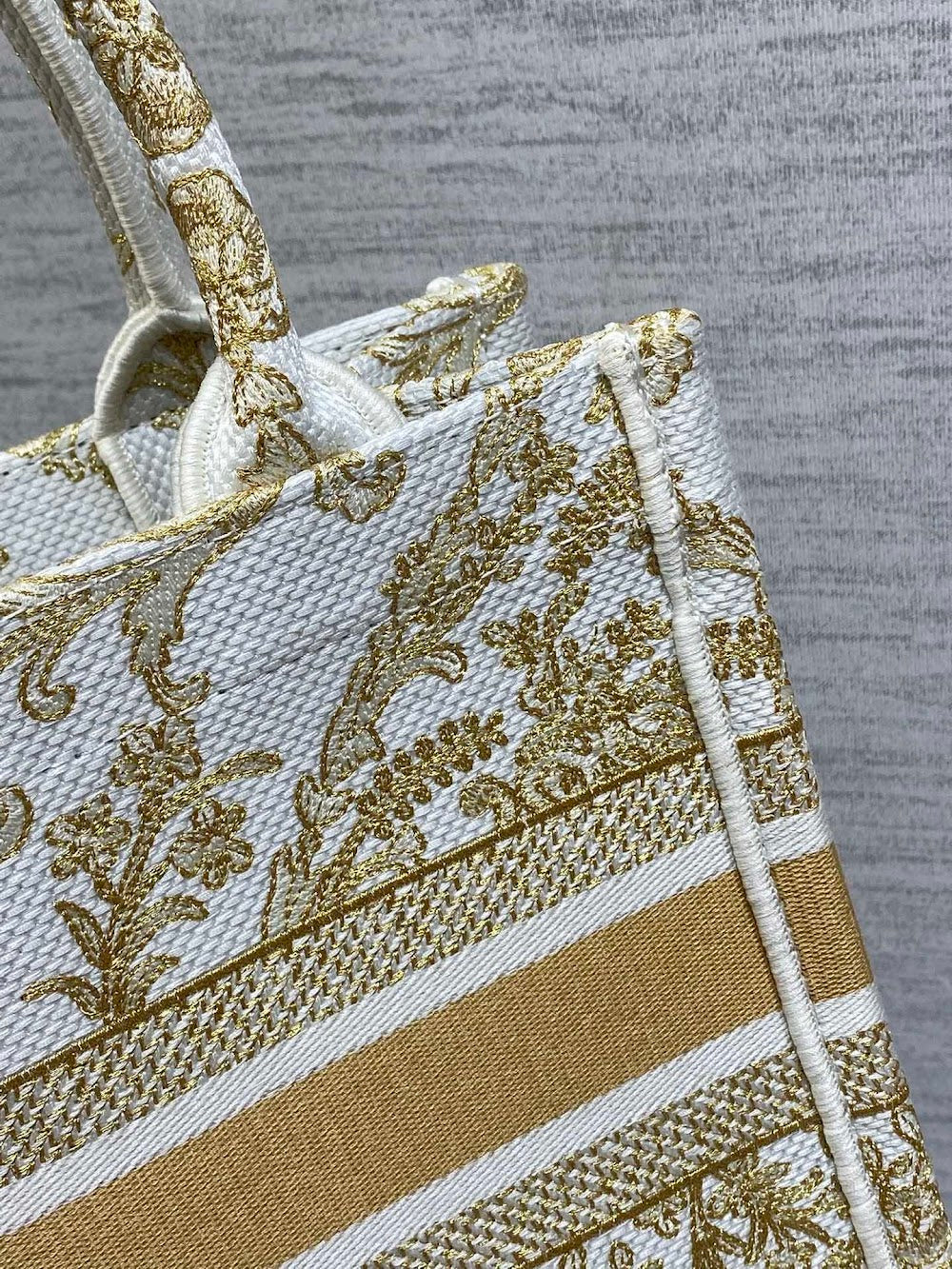 Dragons BagsDiorn Luxury Bag --115462