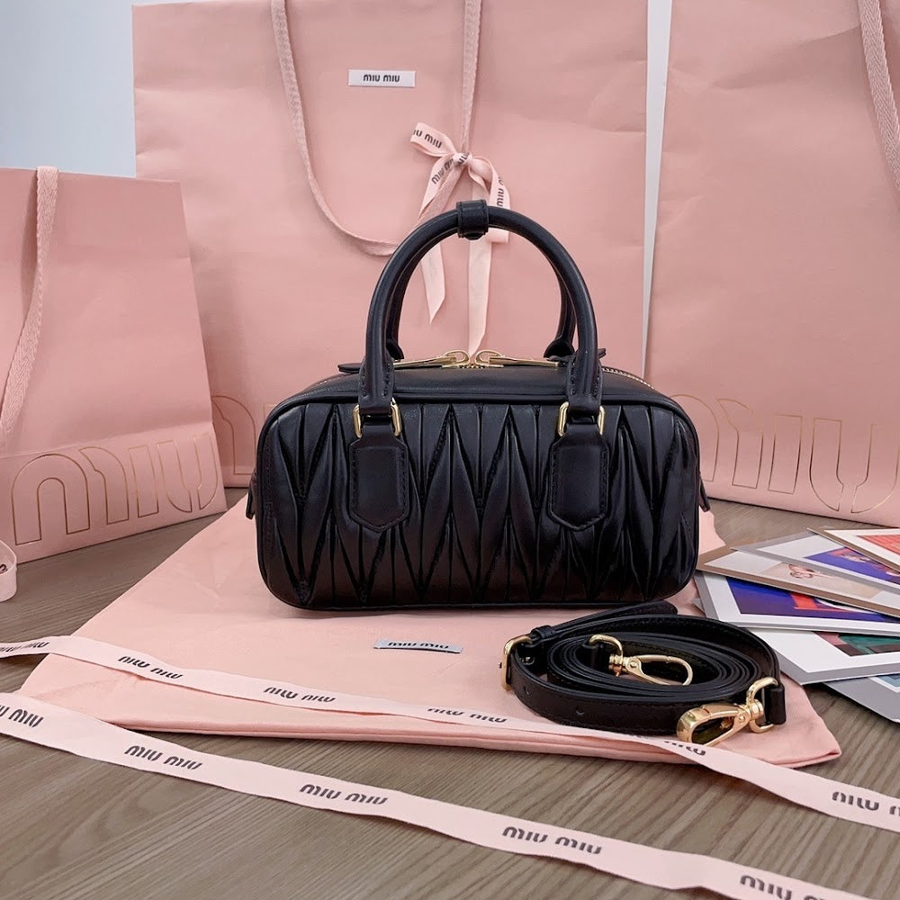 Dragons Bags Miun Miun Luxury Bag --122476