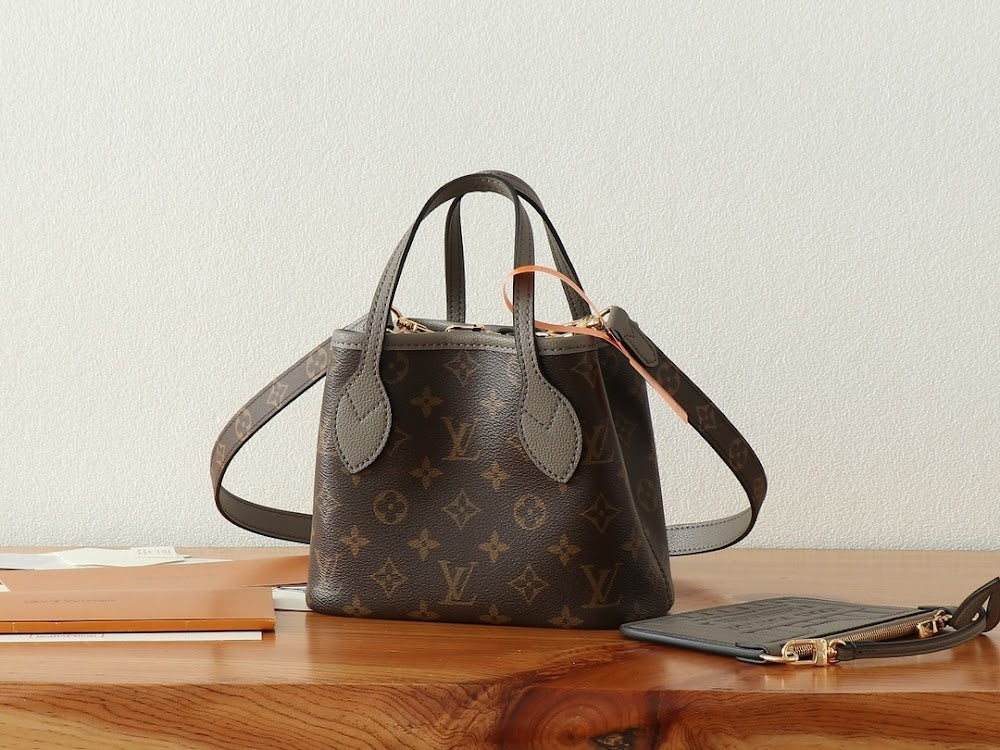 Dragons Bags ln Luxury Bag --97235