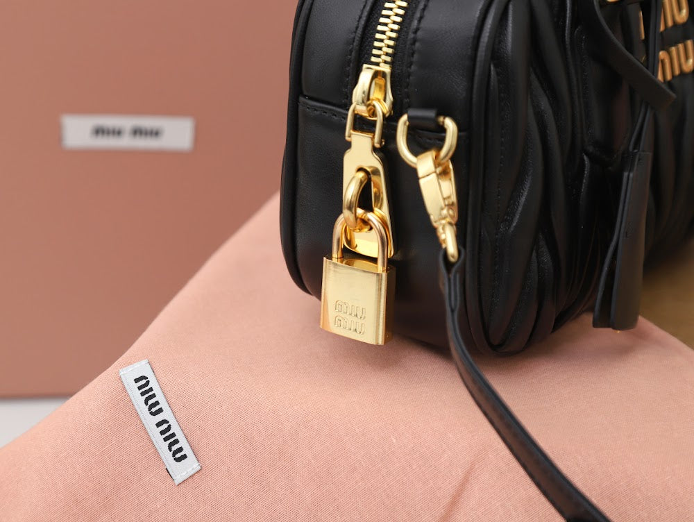 Dragons Bags Miun Miun Luxury Bag --122752