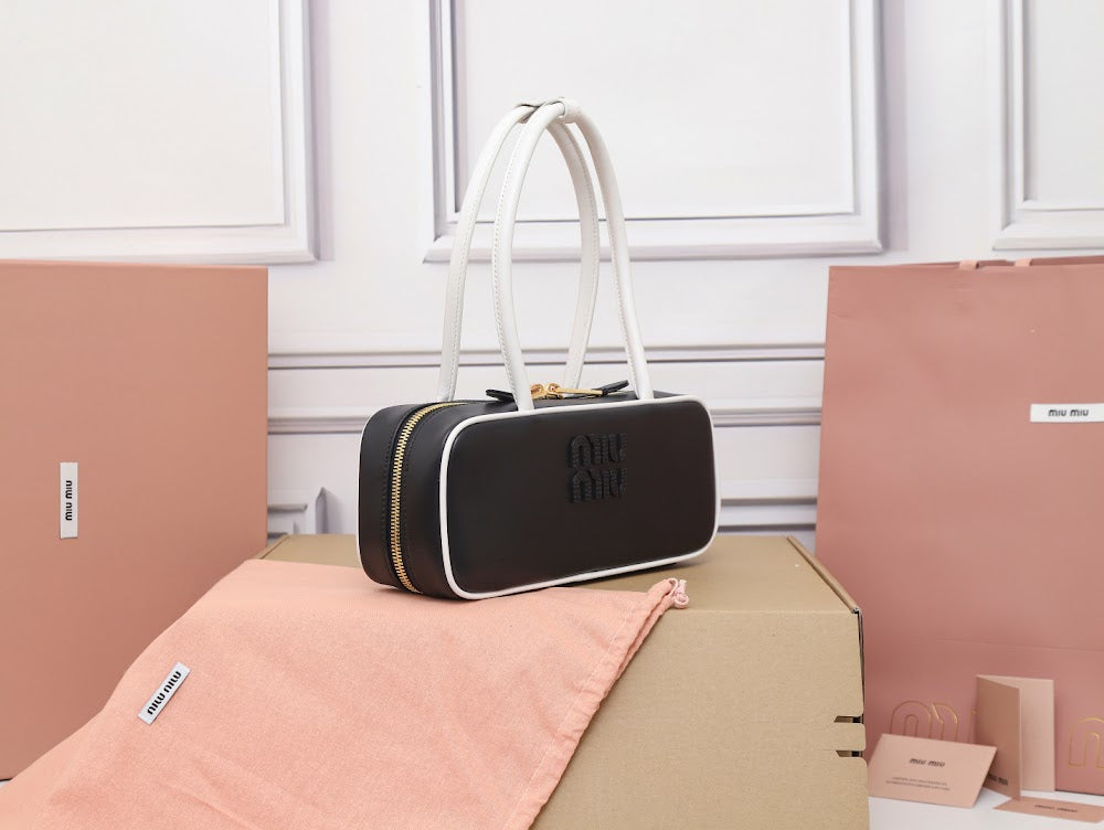 Dragons Bags Miun Miun Luxury Bag --123405