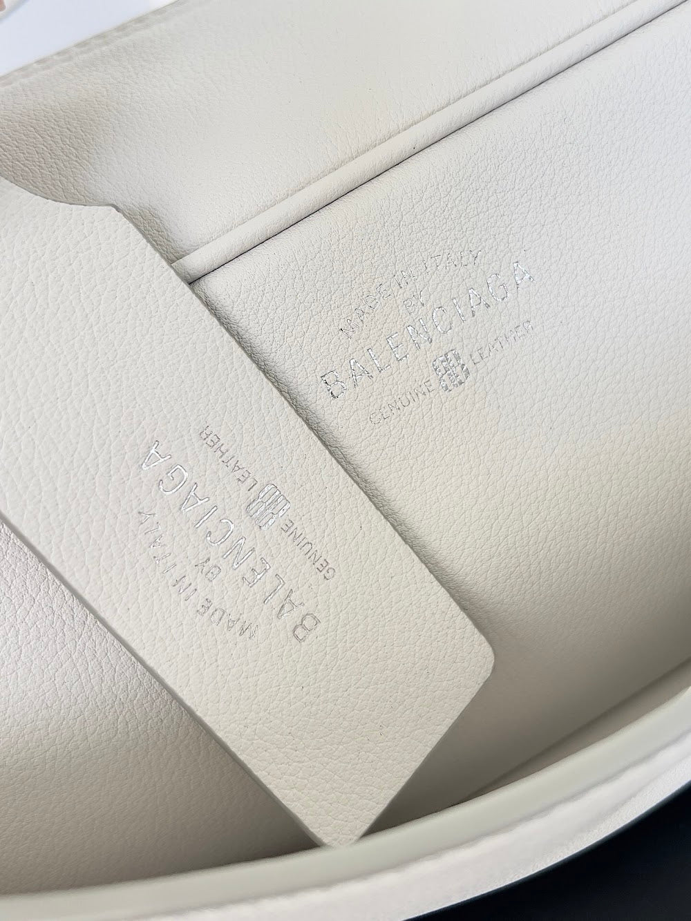 Dragons Bags Balenciaga Luxury Bag --110999