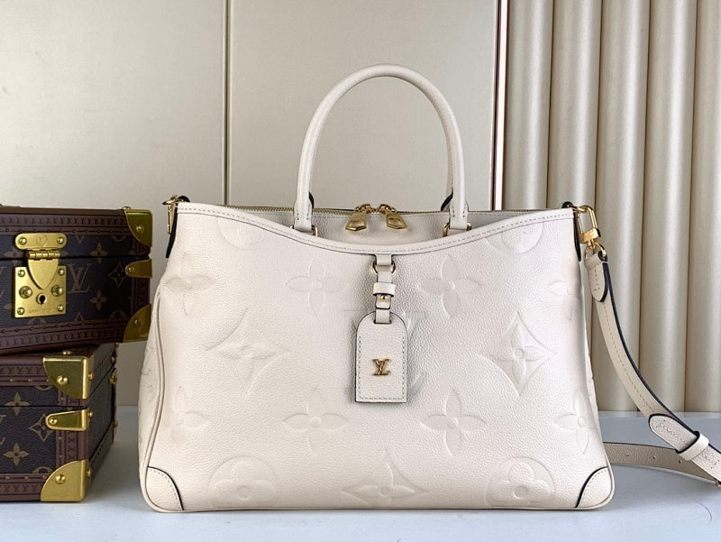 Dragons Bags ln Luxury Bag --61570