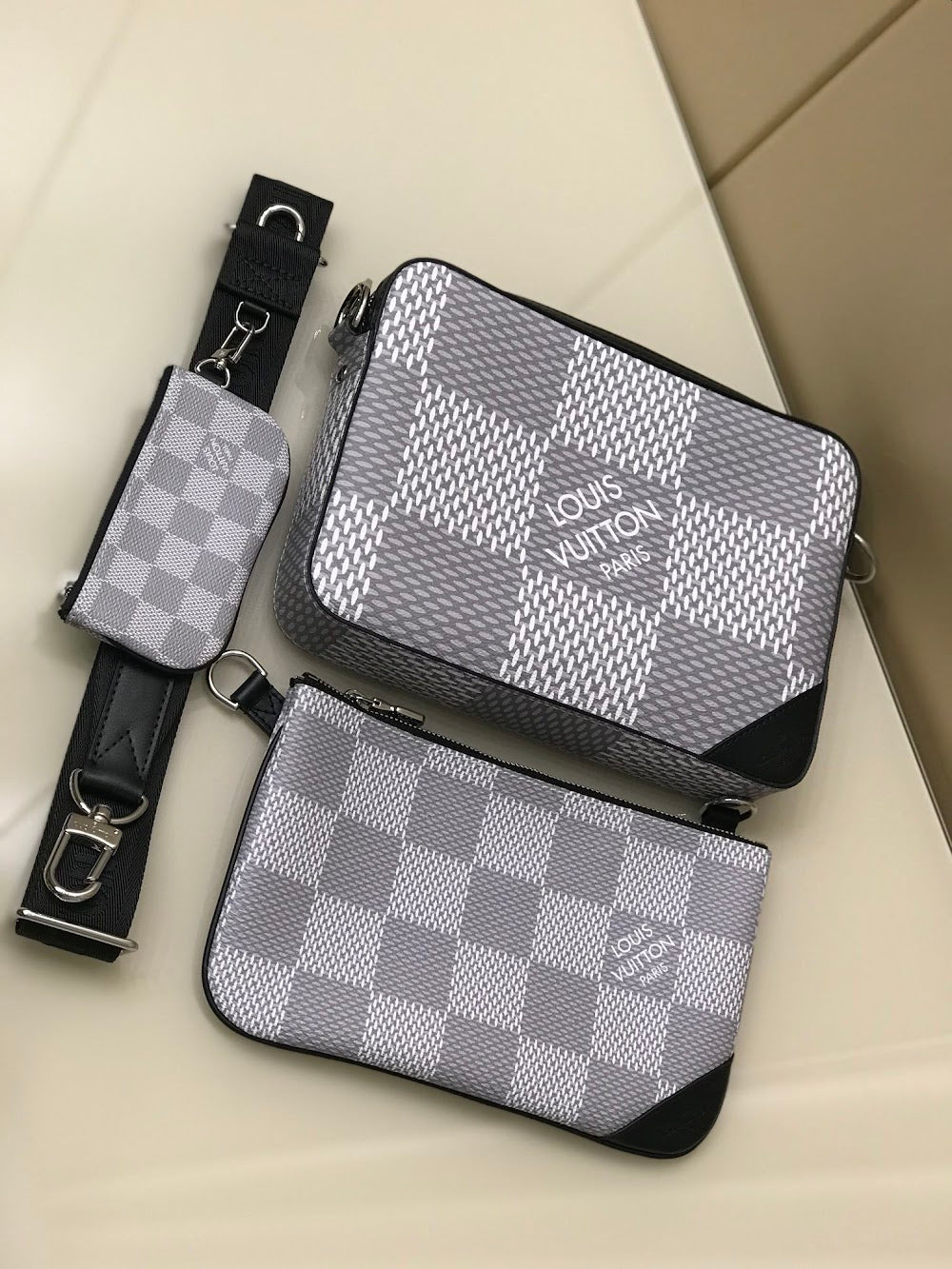 Dragons Bags ln Luxury Bag --60775
