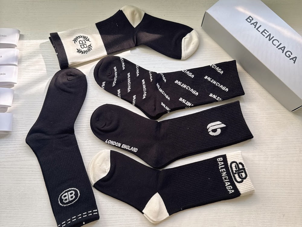 Dragons Bags Premium Luxury Socks --98405