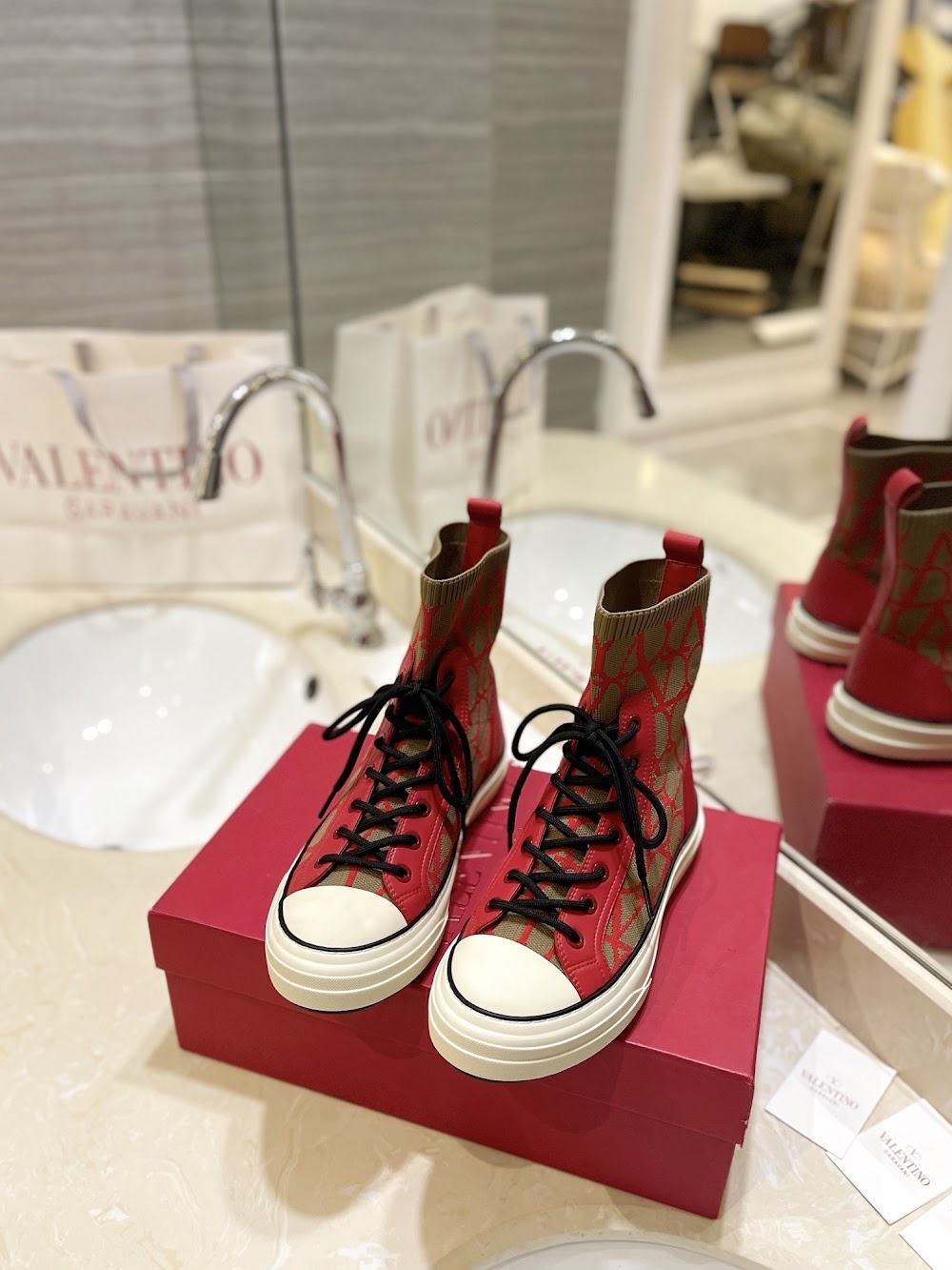 Dragons Bags Valentino Luxury Shoes --52641