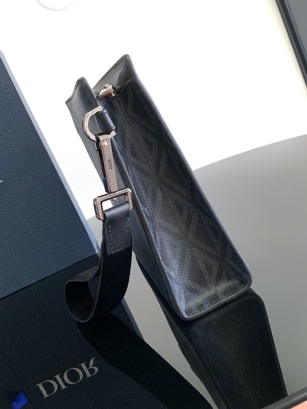 Dragons BagsDiorn Luxury Bag --116137