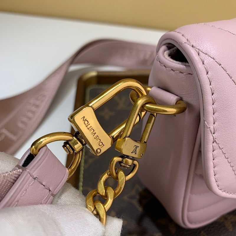 Dragons Bags ln Luxury Bag --66164