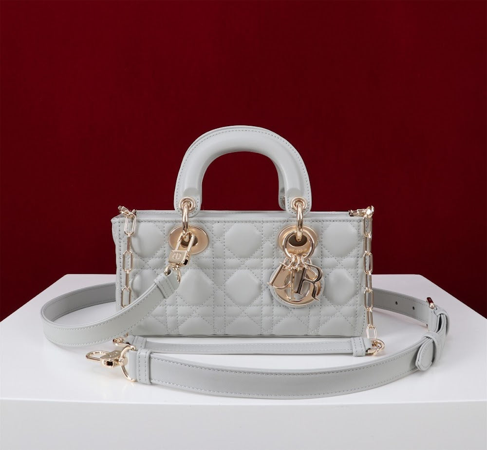 Dragons BagsDiorn Luxury Bag --114727