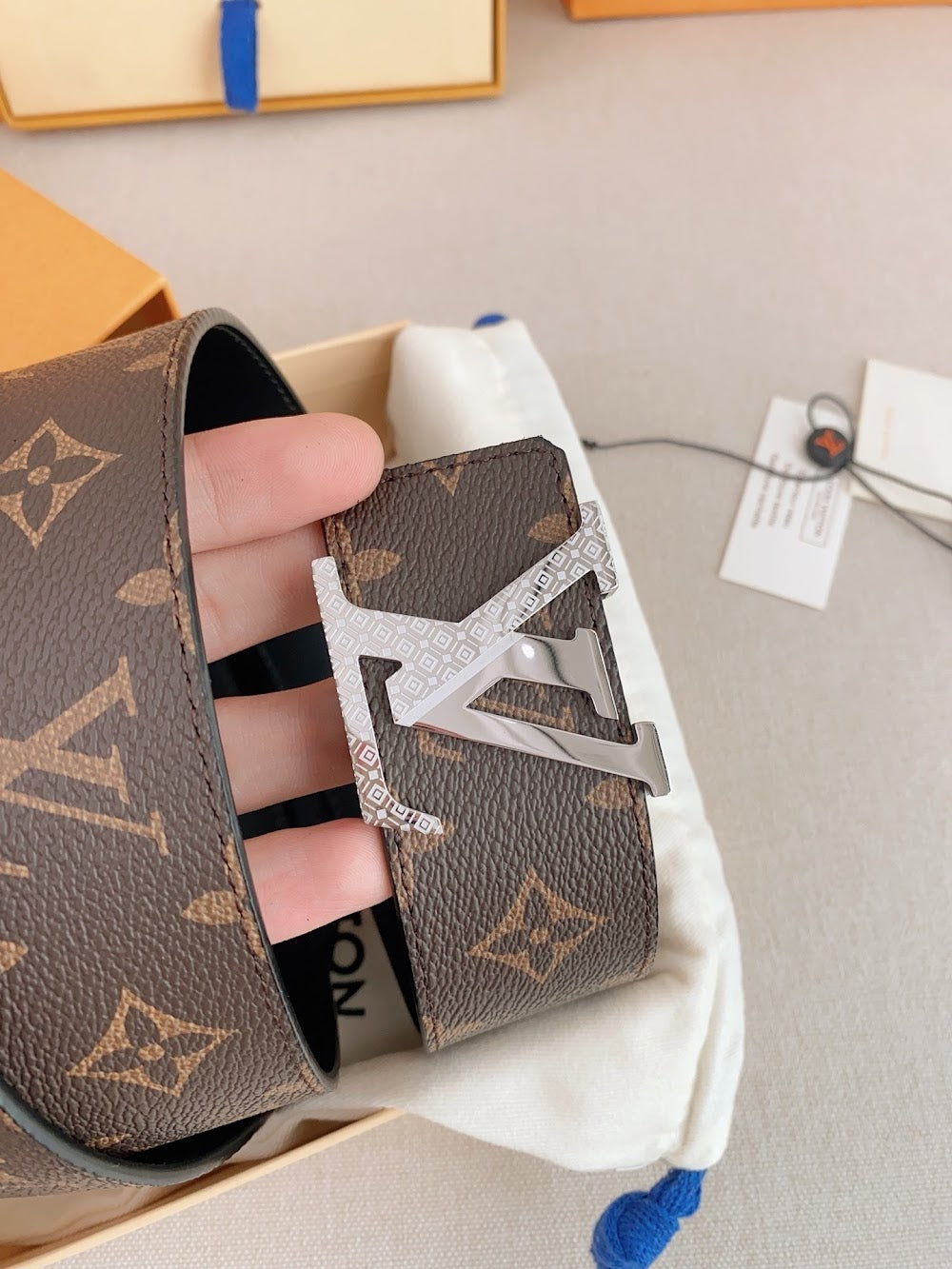 Dragons Bags ln Luxury Belt --101284