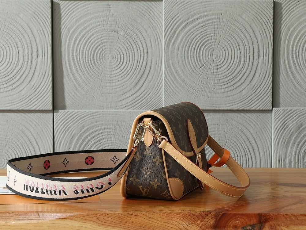 Dragons Bags ln Luxury Bag --97259