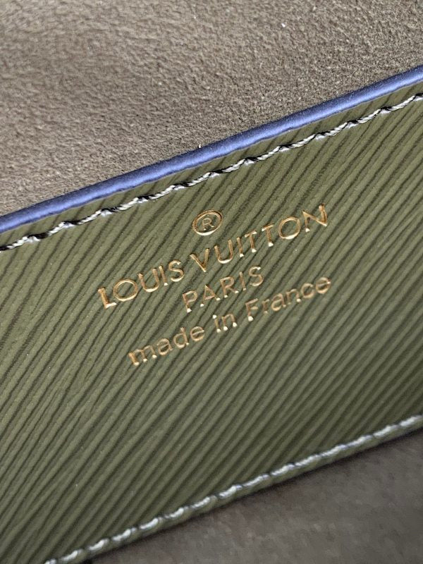 Dragons Bags ln Luxury Bag --67466
