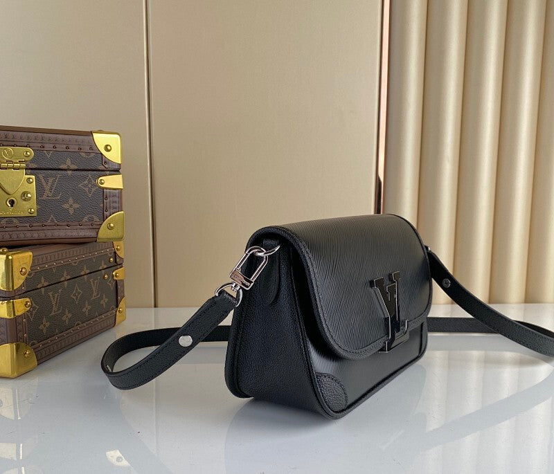 Dragons Bags ln Luxury Bag --58169