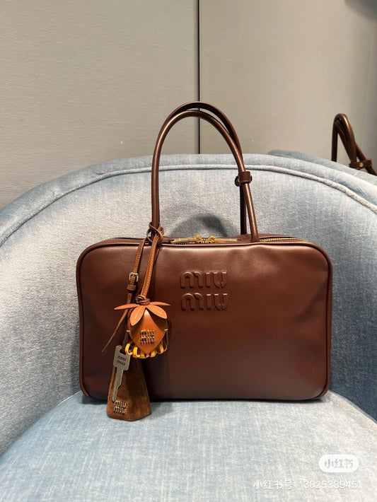 Dragons Bags Miun Miun Luxury Bag --122410