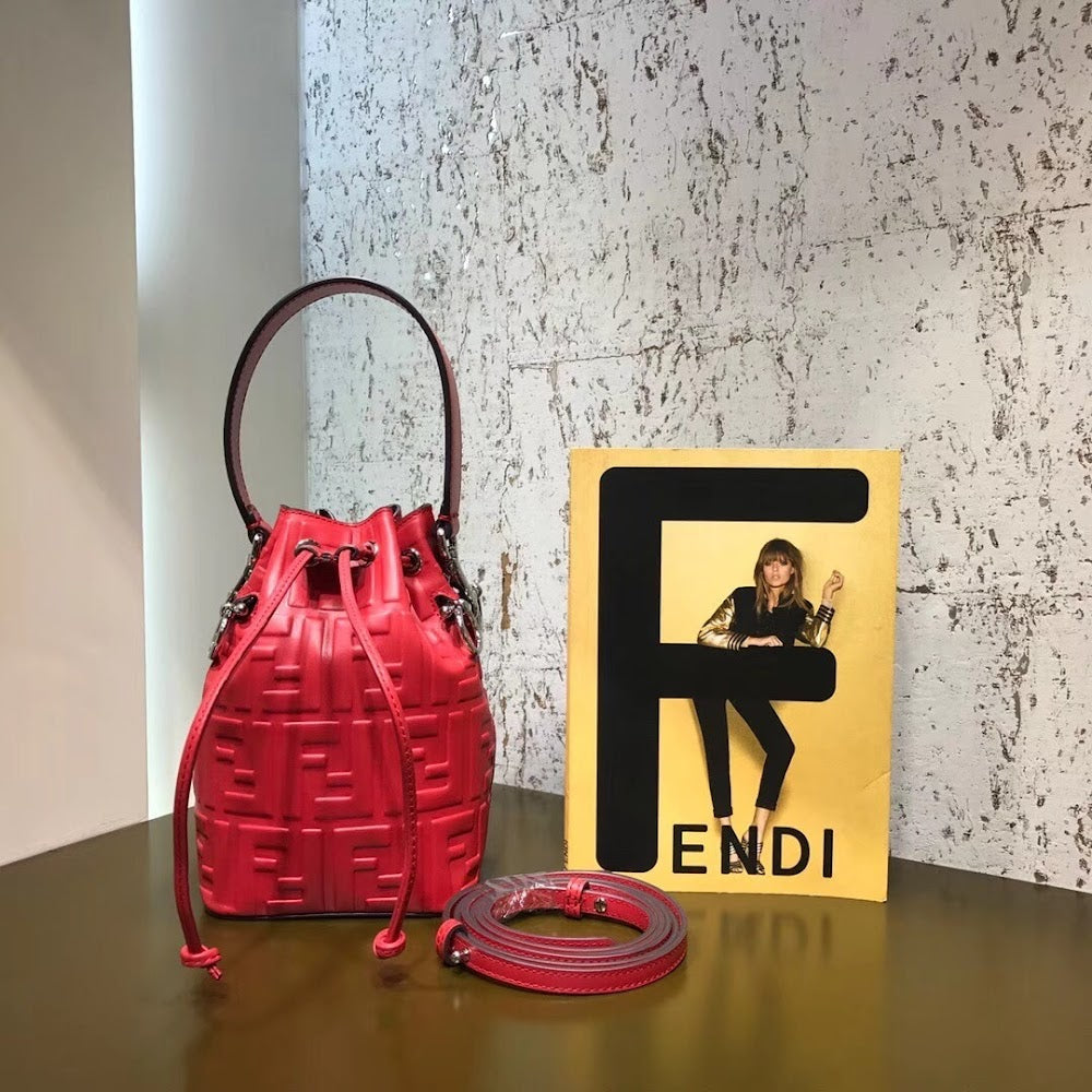 new-luxury-designer-bags-nm15180