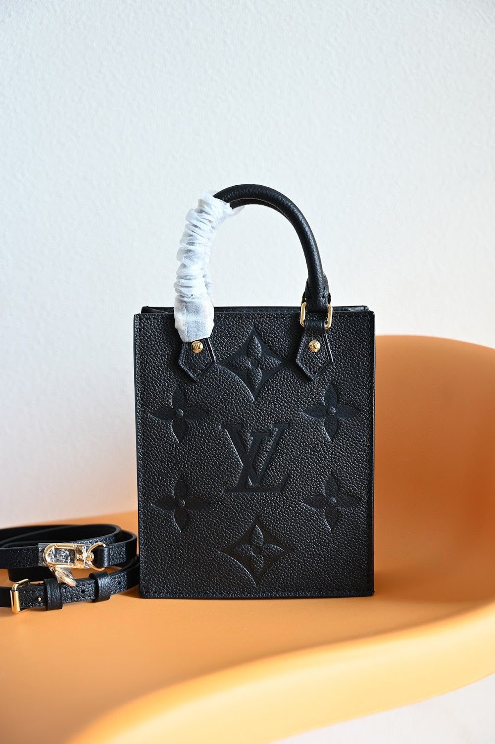 Dragons Bags ln Luxury Bag --81426