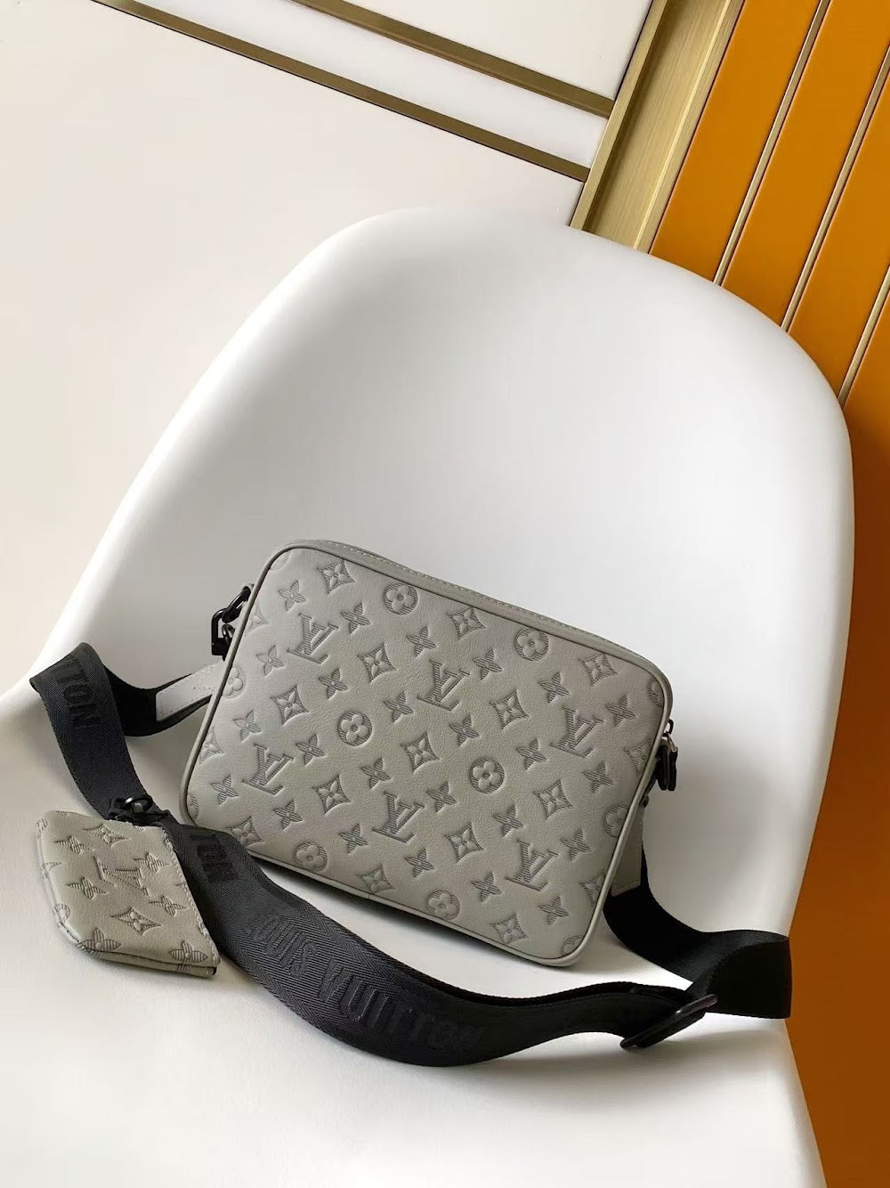 Dragons Bags ln Luxury Bag --71597