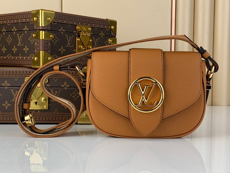 Dragons Bags ln Luxury Bag --60584